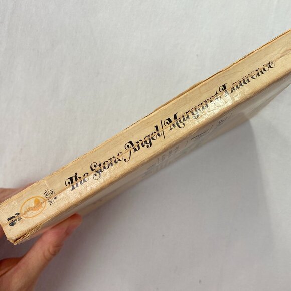 The Stone Angel by Margaret Laurence - Picture 3 of 4